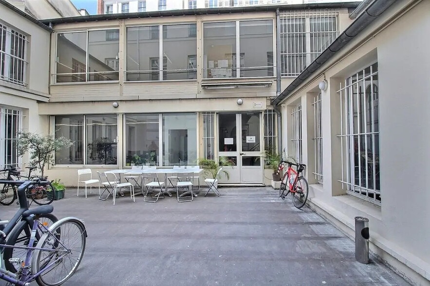 41 Rue Du Sentier, Paris à louer - Photo de l’immeuble – Image 2 sur 9