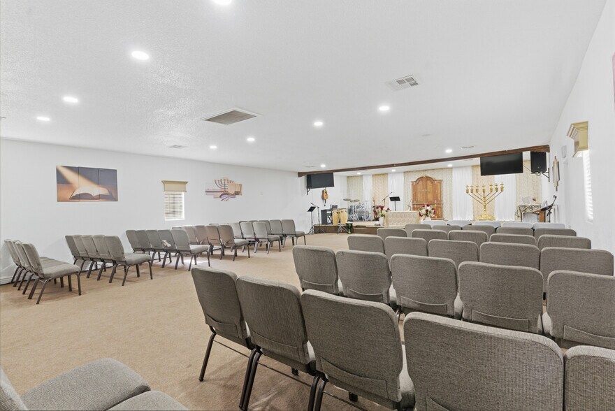 375 C St, Arvin, CA à vendre - Photo de l’immeuble – Image 2 sur 37