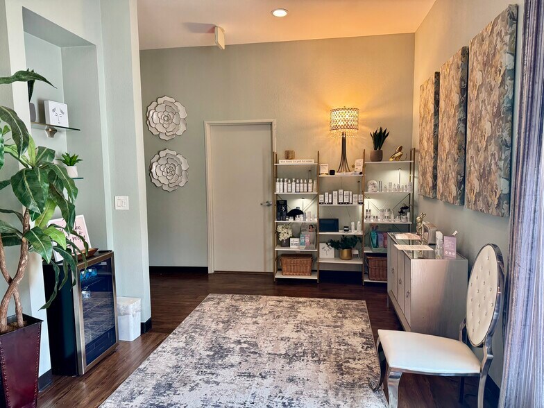 2960 Long Prairie Rd, Flower Mound, TX à louer - Photo de l’immeuble – Image 2 sur 7