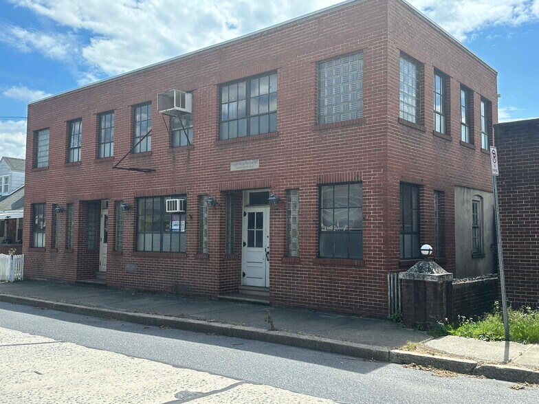 324-326 Washington St, Walnutport, PA à vendre - Photo de l’immeuble – Image 2 sur 72