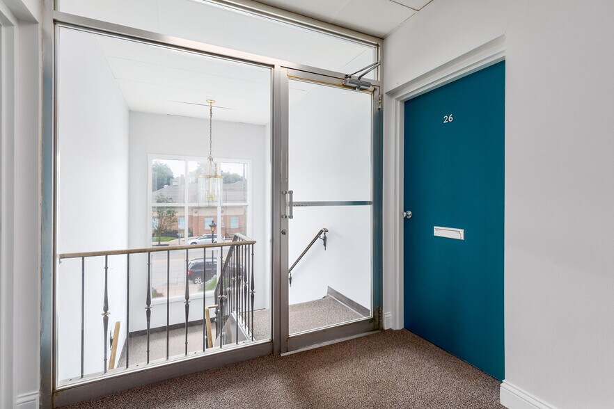 2631 Erie Ave, Cincinnati, OH à louer - Photo intérieure – Image 3 sur 8