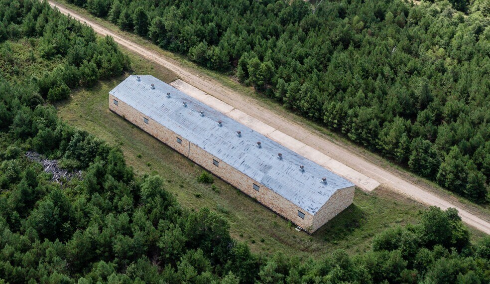 10 Beech St, Hooks, TX à louer - Photo de l’immeuble – Image 3 sur 6