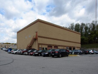 Plus de détails pour 8817-8831 Monard Dr, Silver Spring, MD - Industriel/Logistique à louer