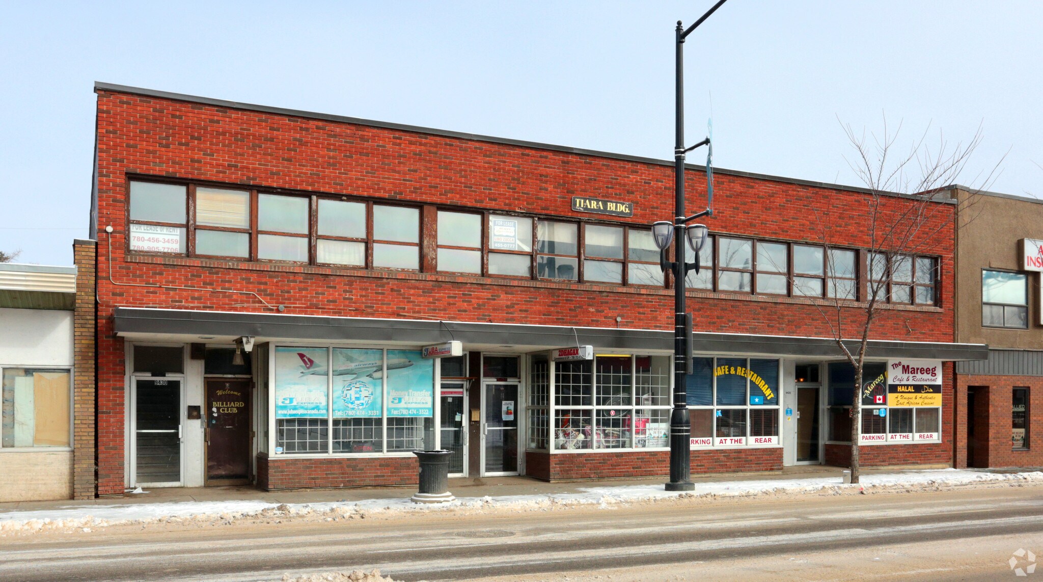 9420-9430 118th Ave NW, Edmonton, AB à louer Photo de l’immeuble– Image 1 sur 3