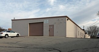 Plus de détails pour 671 Wilmer Ave, Cincinnati, OH - Industriel/Logistique à louer