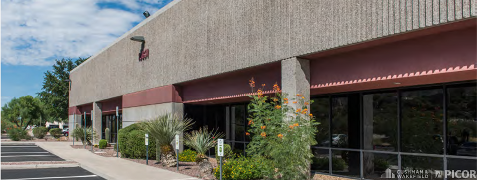 10861 N Mavinee Dr, Oro Valley, AZ à louer - Photo de l’immeuble – Image 3 sur 7