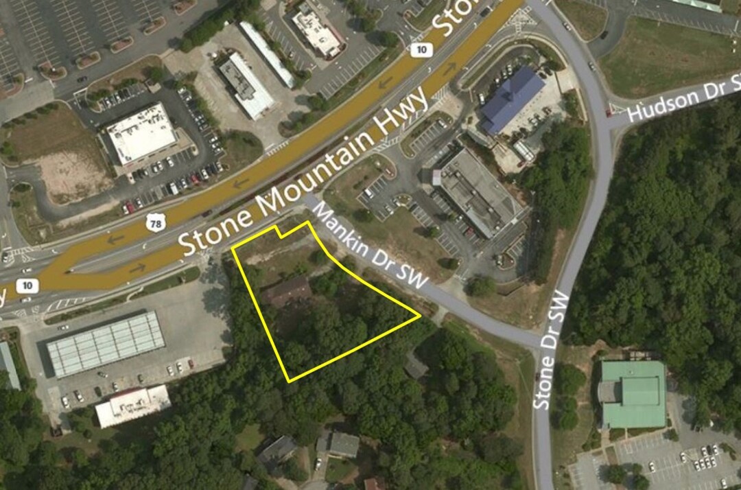 4884 Stone Mountain Hwy, Lilburn, GA à vendre Photo principale– Image 1 sur 10