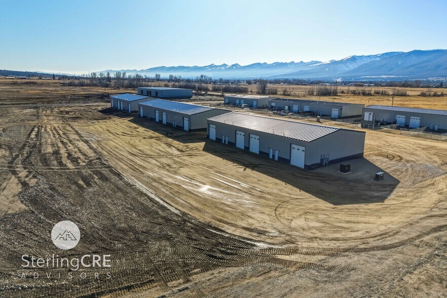 422 Industry Loop, Stevensville, MT à louer - Photo de l’immeuble – Image 2 sur 12