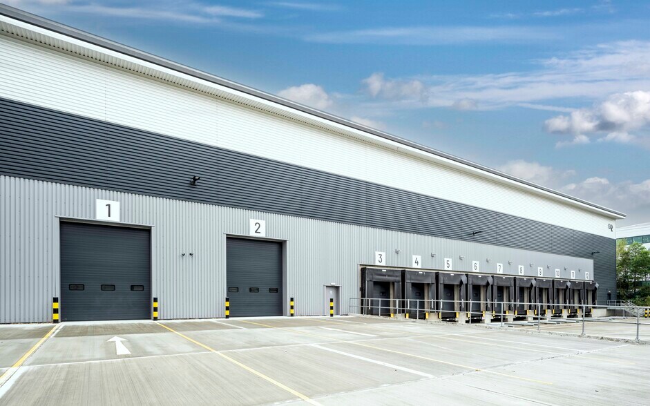 122 Basildon Endeavour Point, Basildon à louer - Photo de l’immeuble – Image 3 sur 15