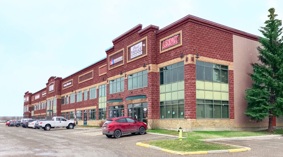 11500 35th St SE, Calgary, AB à louer - Photo de l’immeuble – Image 3 sur 10