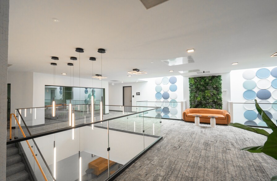 2551 San Ramon Valley Blvd, San Ramon, CA à louer - Photo de l’immeuble – Image 3 sur 4