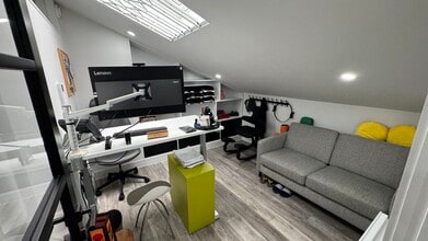 213 Leytonstone Rd, Londres à louer Photo intérieure– Image 2 sur 5