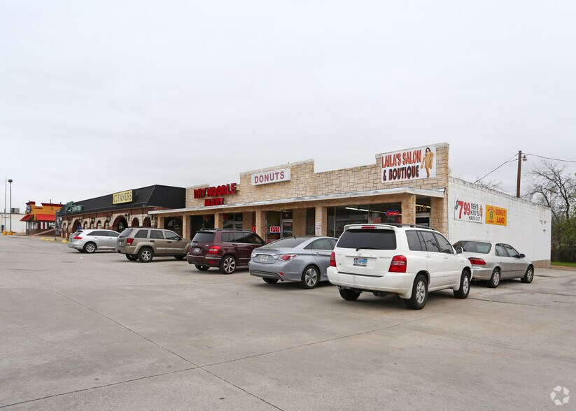 212-300 N Main St, Euless, TX à louer - Photo de l’immeuble – Image 2 sur 4