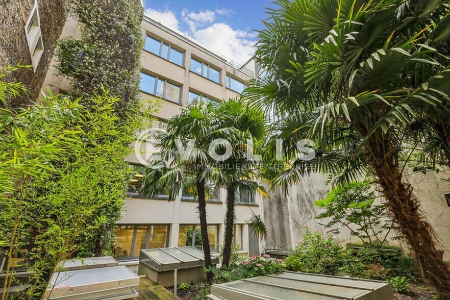 11 Rue Louis - Philippe, Neuilly-sur-Seine à louer - Photo de l’immeuble – Image 2 sur 14