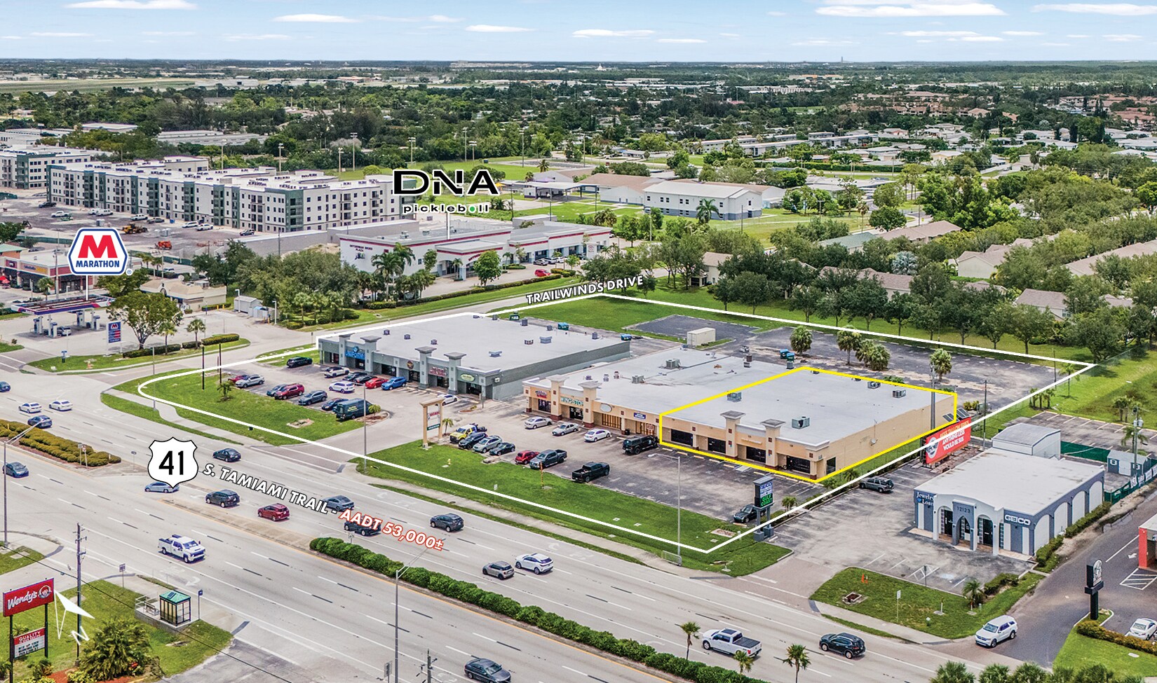 12001 S Cleveland Ave, Fort Myers, FL à louer Aérien– Image 1 sur 5