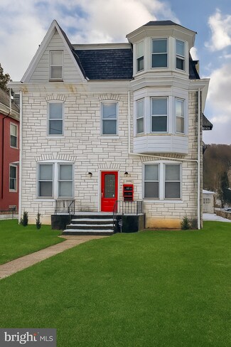 Plus de détails pour 2136 Perkiomen Rd, Reading, PA - Logement à vendre