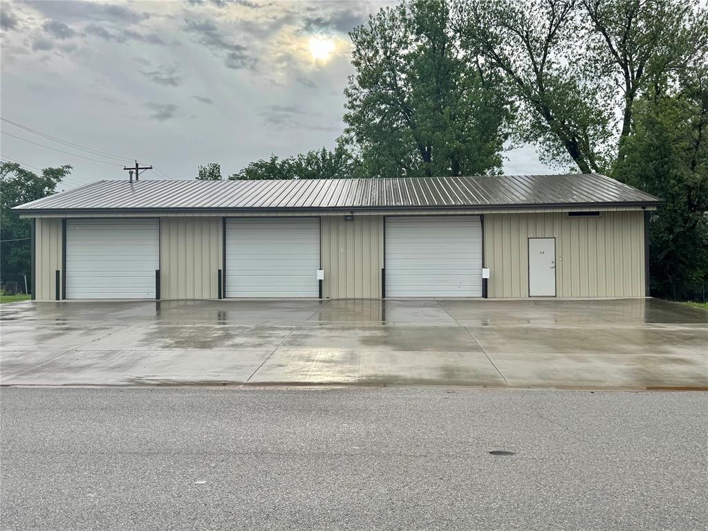 315 S 3rd St, Chickasha, OK à louer Photo principale– Image 1 sur 9