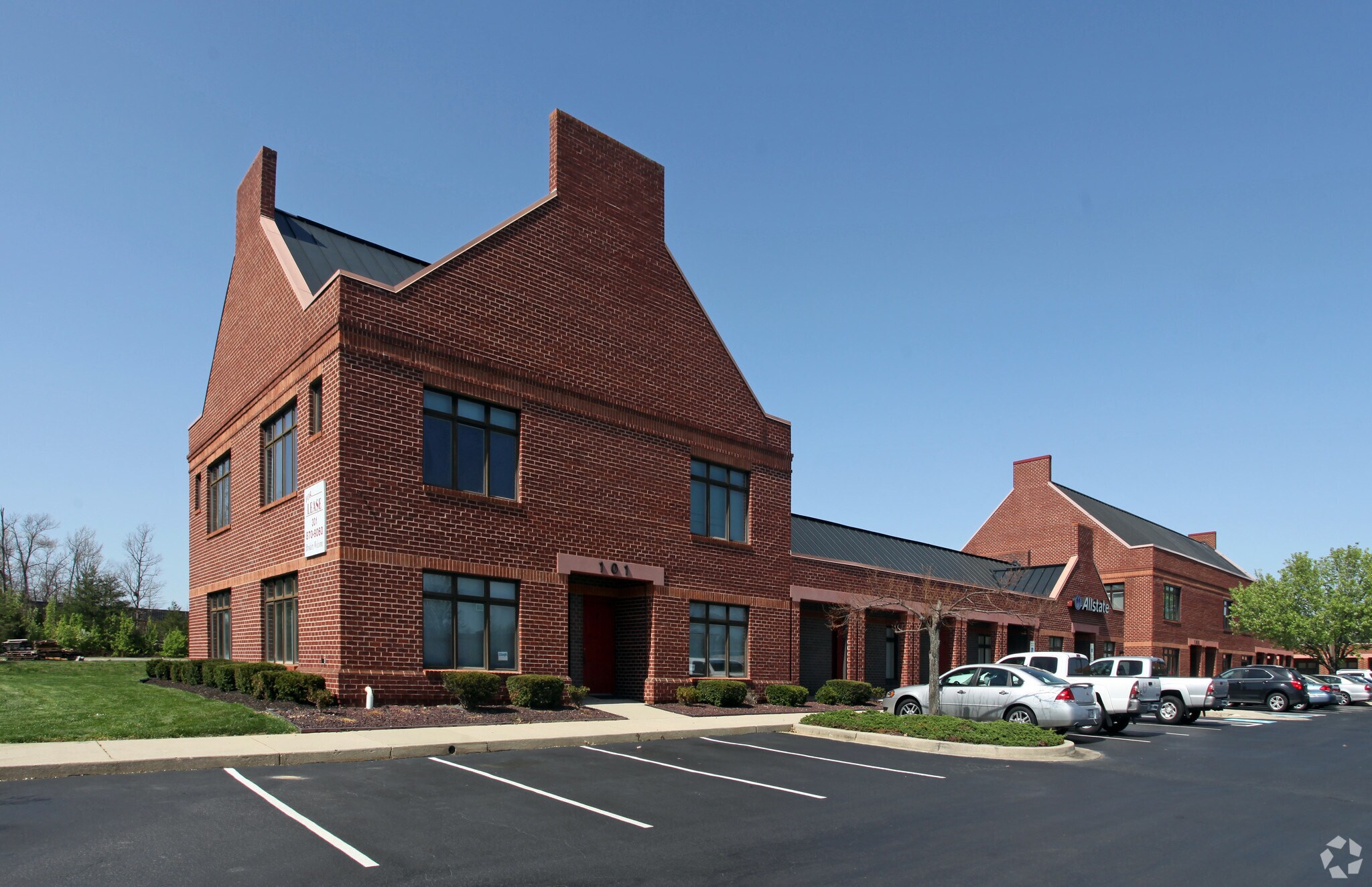 101 Paul Mellon Ct, Waldorf, MD à louer Photo principale– Image 1 sur 5