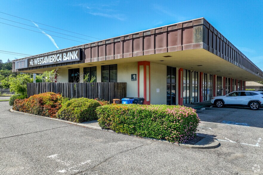 1-55 Mitchell Blvd, San Rafael, CA à vendre - Photo de l’immeuble – Image 2 sur 6