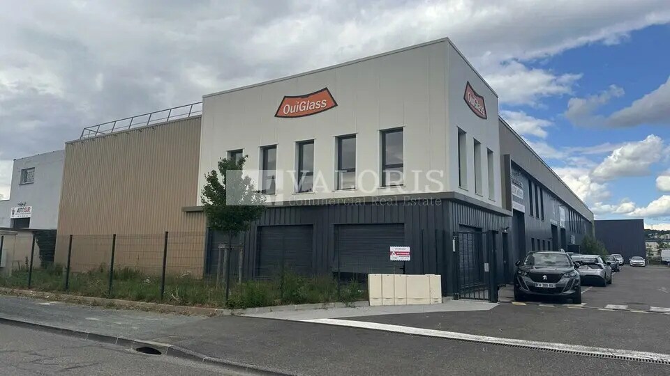 Local d'activités dans Genay à vendre Photo de l’immeuble– Image 1 sur 14