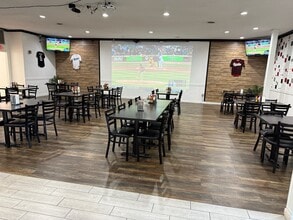 975-999 W San Bernardino Rd, Covina, CA à louer Photo intérieure– Image 2 sur 4