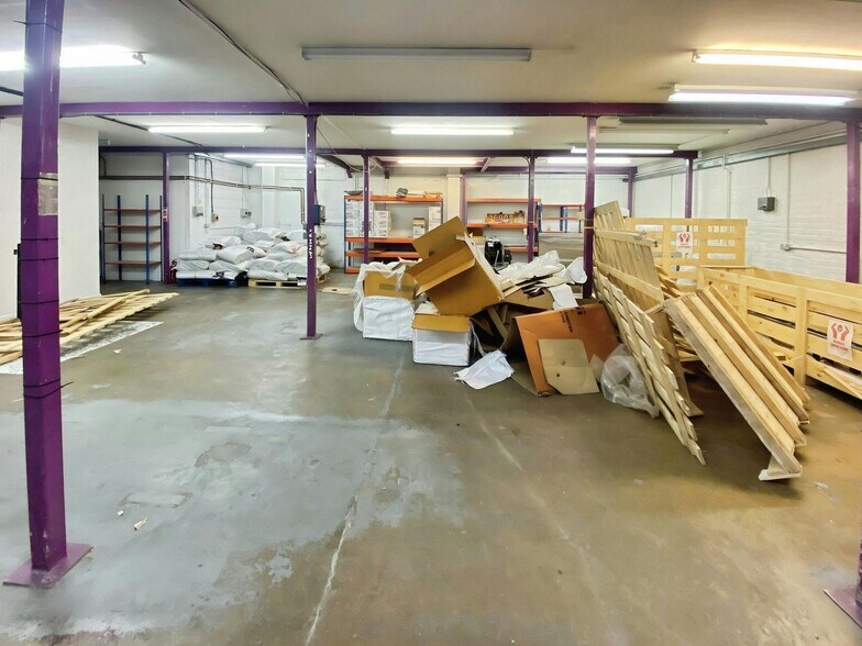 61-73 Loverock Rd, Reading à louer - Photo de l’immeuble – Image 3 sur 20
