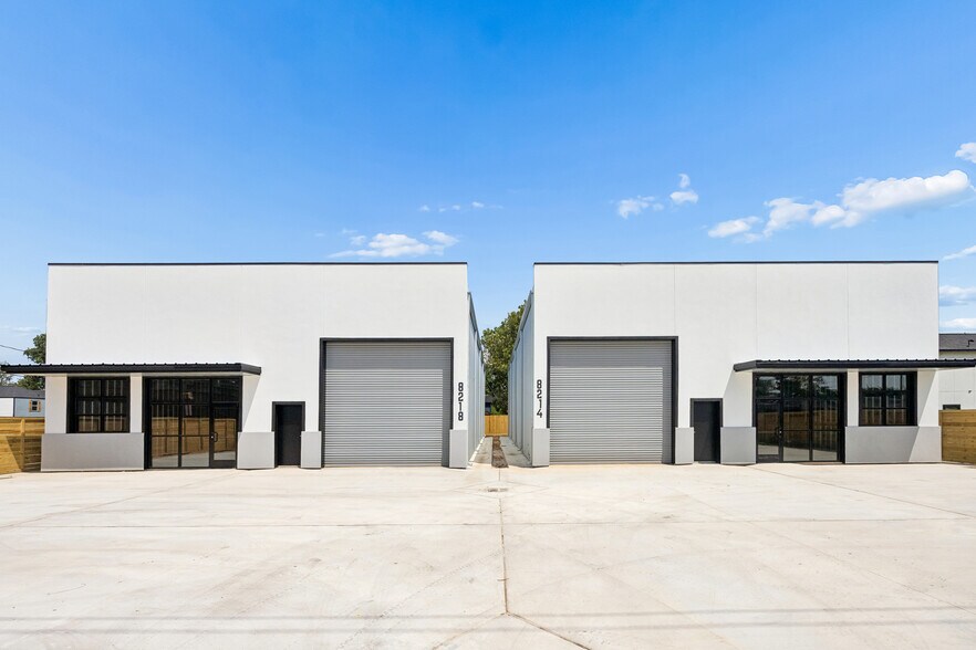 8218 Homestead Rd, Houston, TX à vendre - Photo de l’immeuble – Image 1 sur 12