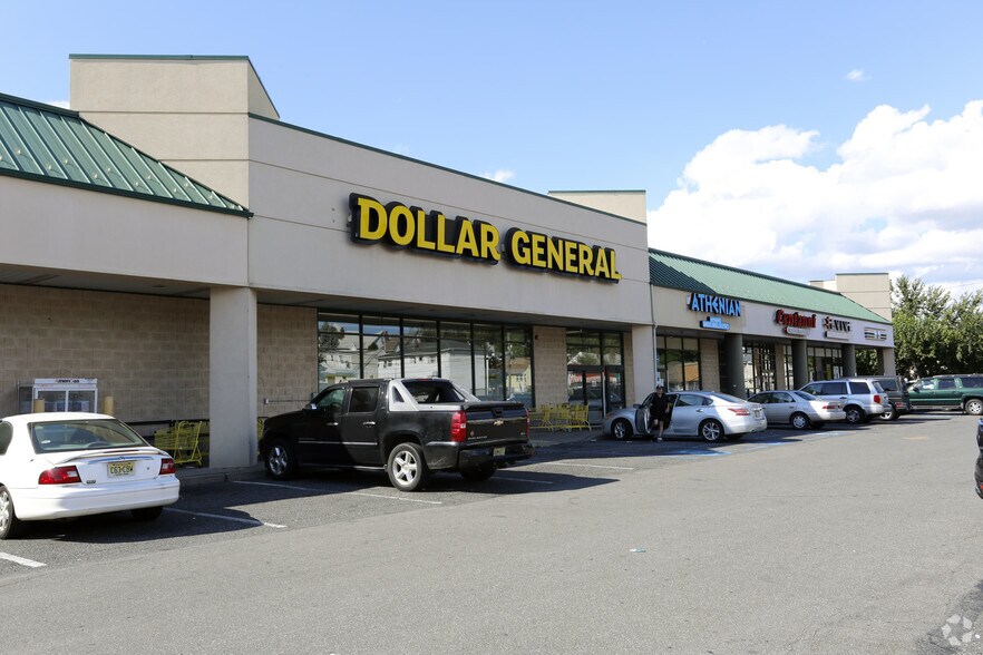 11-35 River Rd, North Arlington, NJ à louer - Photo de l’immeuble – Image 2 sur 10