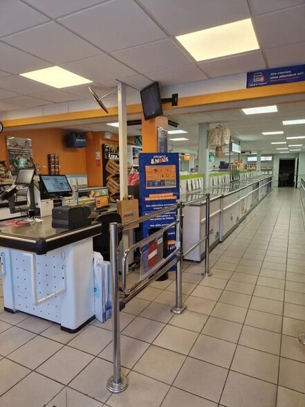 Local commercial dans Vincennes à vendre - Photo intérieure – Image 3 sur 11