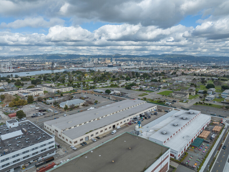 650 W Ranger Ave, Alameda, CA à vendre - Photo de l’immeuble – Image 2 sur 5