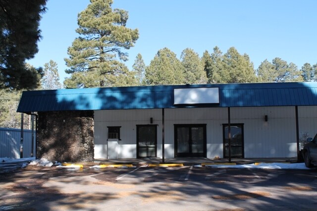 674 E White Mountain Blvd, Pinetop, AZ à louer - Photo de l’immeuble – Image 2 sur 20