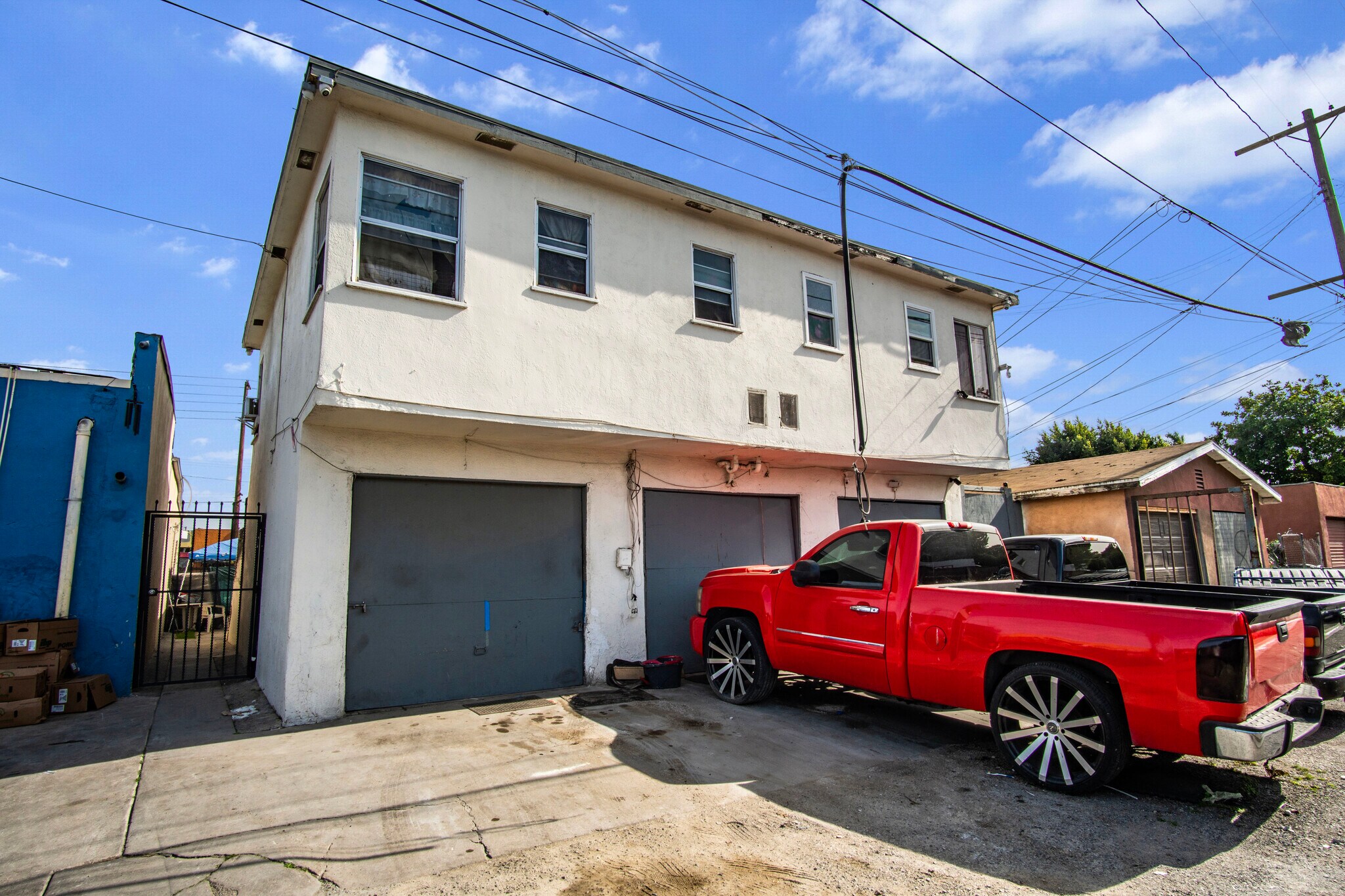 8219 S Central Ave, Los Angeles, CA à vendre Photo principale– Image 1 sur 3