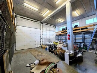 Plus de détails pour Industriel/Logistique à louer