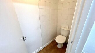 Plus de détails pour 1 Polmorla Walk, Wadebridge - Local commercial à louer