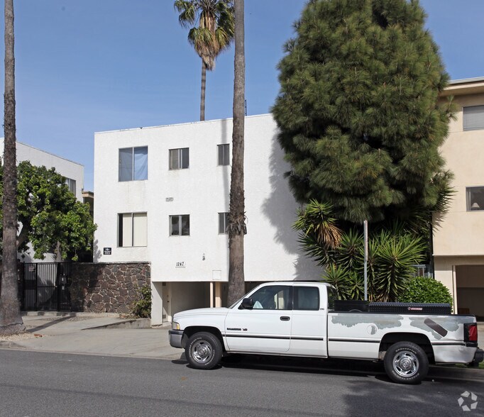 1247 12th St, Santa Monica, CA à vendre - Photo de l’immeuble – Image 2 sur 2
