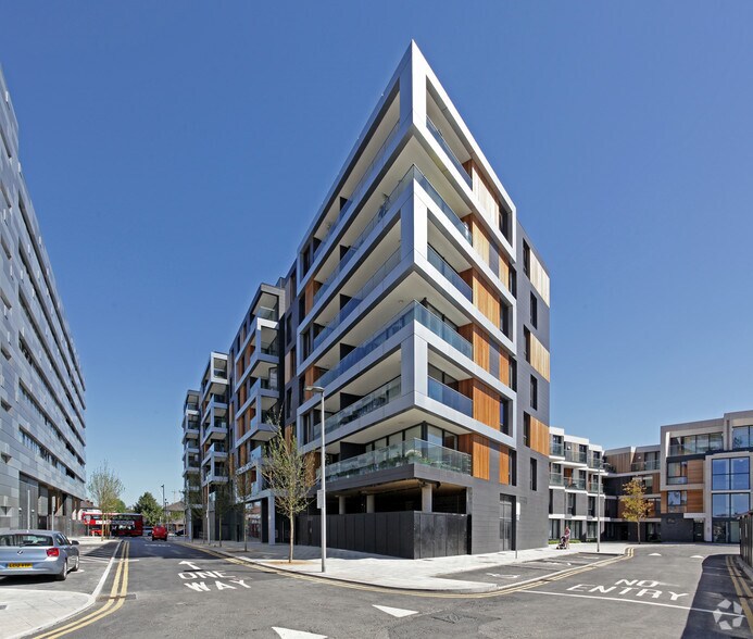 1-2 Woolwich Rd, Londres à louer - Photo de l’immeuble – Image 3 sur 11