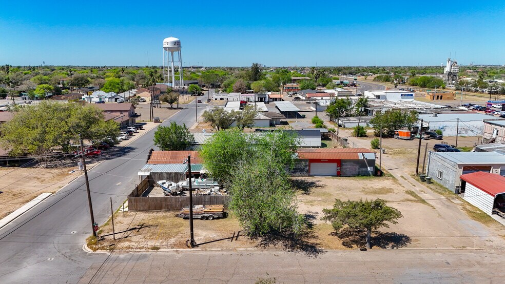 204 6th st, San Juan, TX à vendre - Photo de l’immeuble – Image 3 sur 8