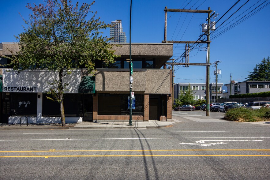 1475 12th Av W, Vancouver, BC à louer - Photo de l’immeuble – Image 3 sur 3