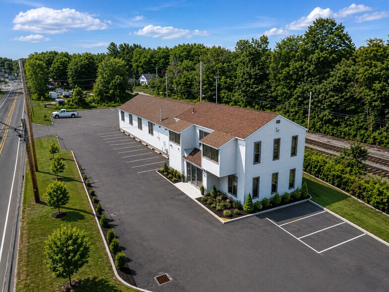 20 Taylor St, Littleton, MA à louer - Photo de l’immeuble – Image 2 sur 10