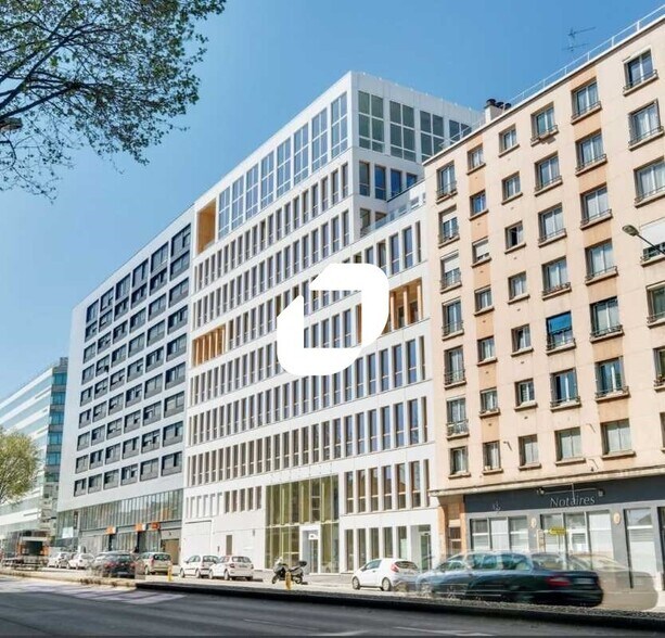 32-34 Avenue Aristide Briand, Arcueil à louer - Photo de l’immeuble – Image 2 sur 98