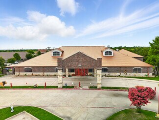 Plus de détails pour 1700 Cedar Run, Ennis, TX - Local commercial à vendre