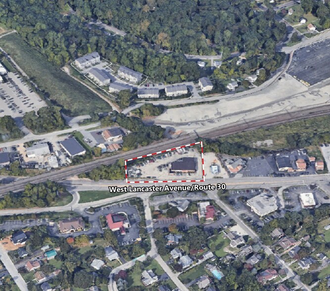 235 W Lancaster Ave, Paoli, PA à vendre - Photo de l’immeuble – Image 2 sur 3