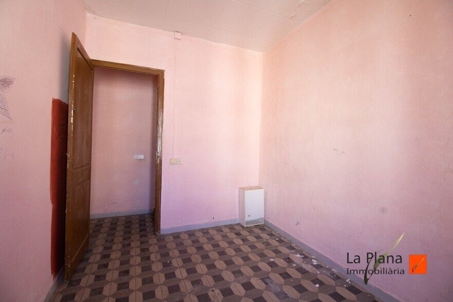 Immeuble residentiel dans Santa Bàrbara, Tarragona à vendre - Photo intérieure – Image 3 sur 5
