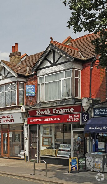 79 Greenford Ave, Londres à louer - Photo de l’immeuble – Image 2 sur 2