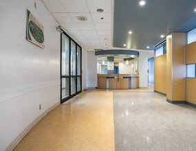 1361-1365 Av Beaumont, Mt Royal, QC à louer Photo intérieure– Image 2 sur 3