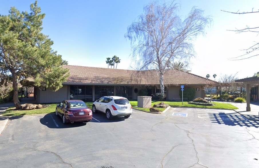 6355 Riverside Blvd, Sacramento, CA à vendre - Photo de l’immeuble – Image 2 sur 2