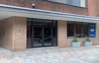 Plus de détails pour 124 Pine St, Harrisburg, PA - Local commercial à louer