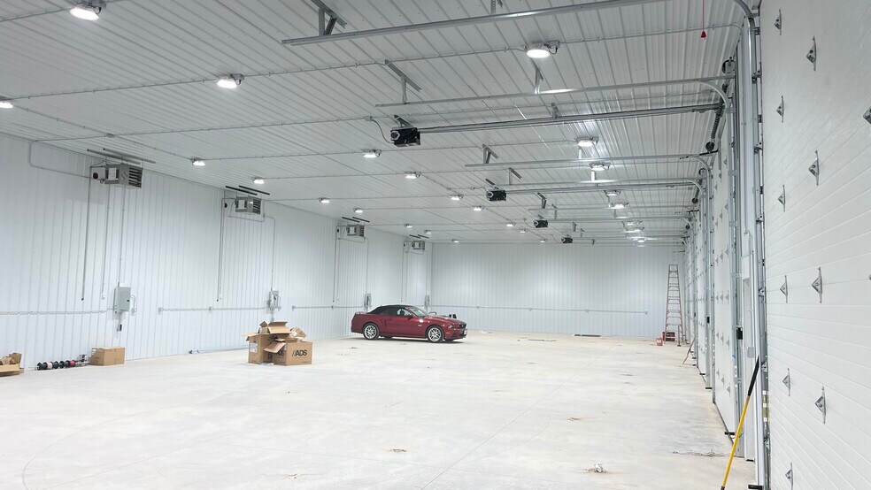 4947 Lockport Rd, Lockport, NY à louer - Photo intérieure – Image 3 sur 3