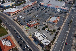 Plus de détails pour 3160-3296 N Garey Ave, Pomona, CA - Local commercial à louer