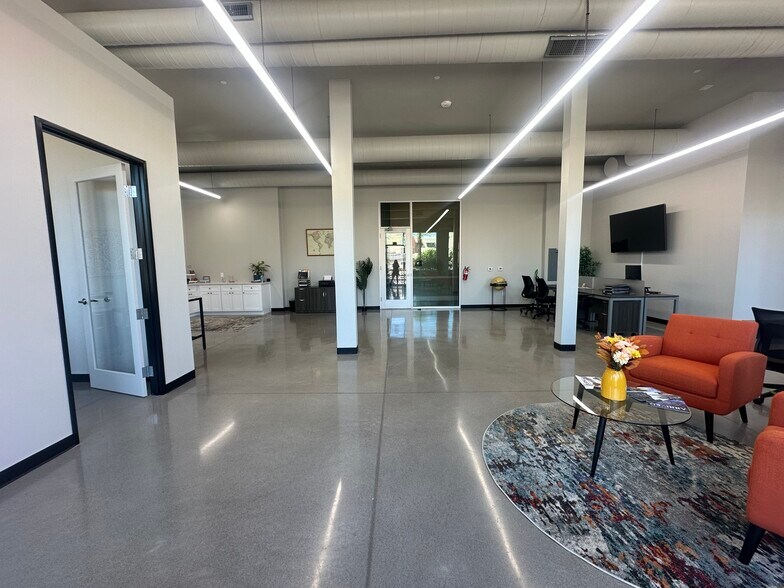 6601 E McDowell Rd, Scottsdale, AZ à louer - Photo de l’immeuble – Image 2 sur 25